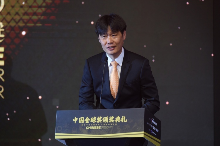 北青:国足战日本不会一味龟缩防守,李霄鹏大概率使用三中卫体系