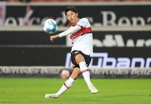 图片报:斯图加特已完成伊藤洋辉的转会,买断费仅为40万欧
