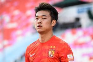 足球报:若亚运会征调超龄球员,U23国足应选择严鼎皓段刘愚等人