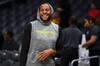 一哥:客场床太软总让我背部出问题 骑勇大战时我在克城买了张床