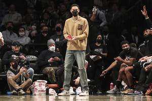 纳什:本西的训练计划没有变化 现在没人知道他是否会复出